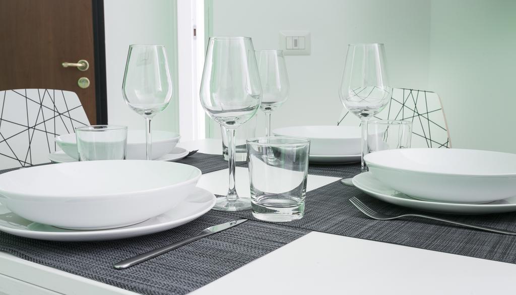 Italianway-Sammartini Appartement Milaan Buitenkant foto